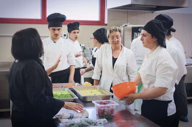 Studenti in cucina